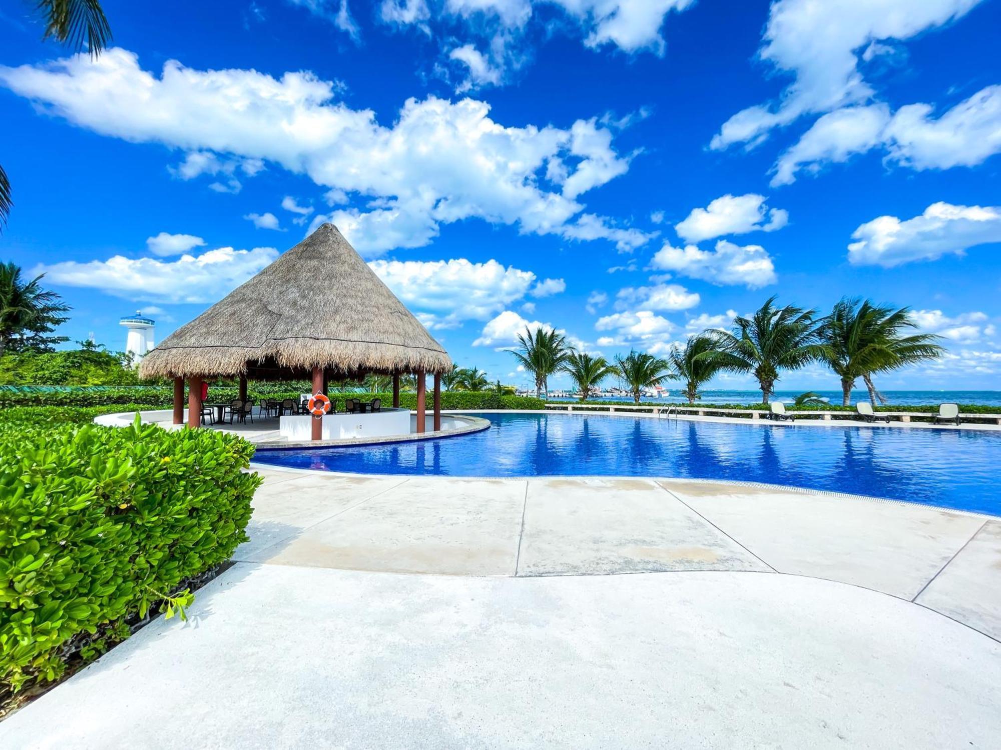 New Beachfront Luxury Apartments Cancún Zewnętrze zdjęcie